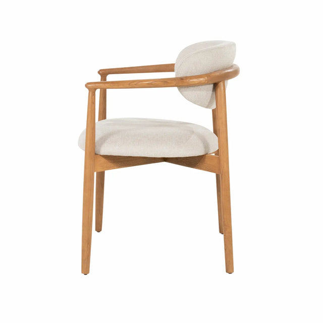 Esszimmerstuhl Roy Polsterstuhl Esche in Beige Dune von Eleonora von der Seite