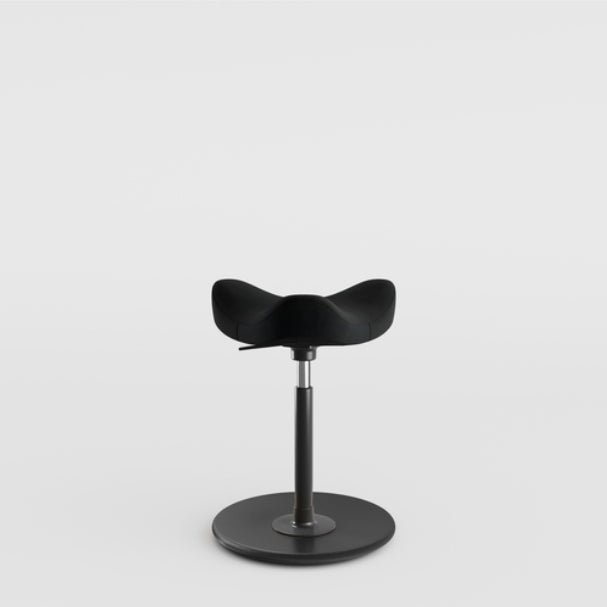 Move Bürostuhl höhenverstellbarer Sattelhocker schwarz - Varier Furniture - DesignWe.Love