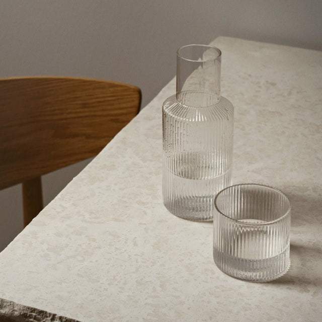 Geriffelte Karaffe Ripple klar mit Glas, 0,5 Liter